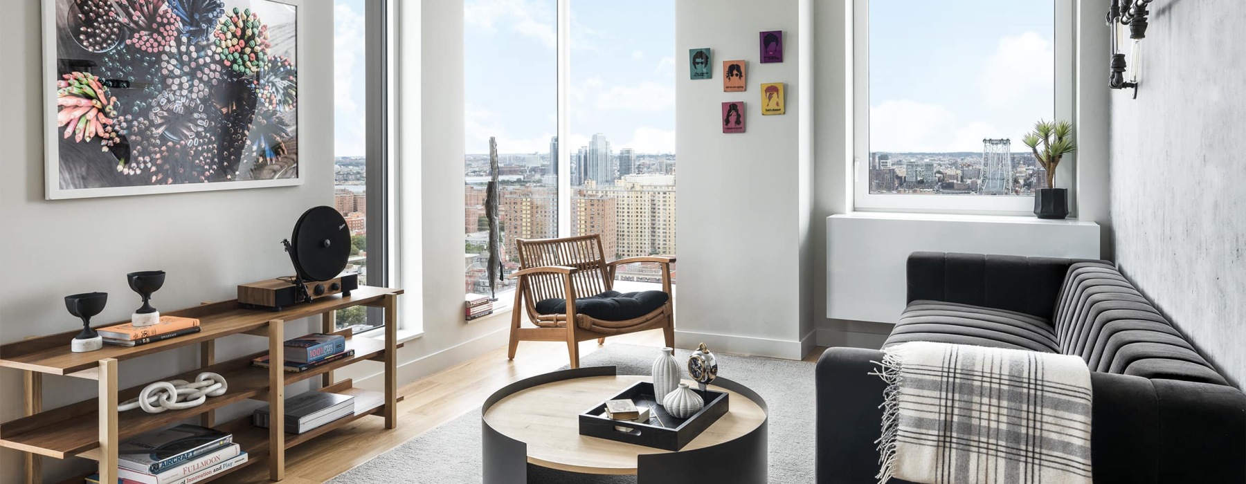 living area that includes ample seating spaces and bright lighting